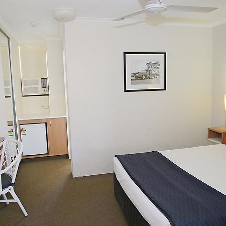 Darcy Arms Hotel Motel Gold Coast Eksteriør bilde