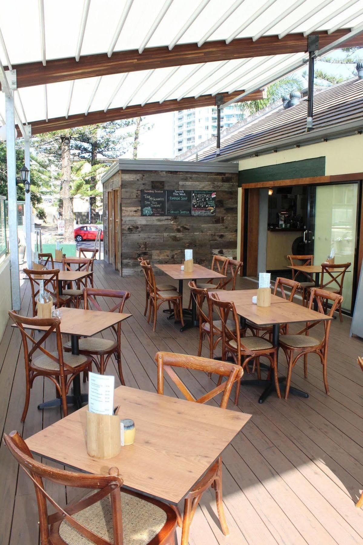 Darcy Arms Hotel Motel Gold Coast Eksteriør bilde